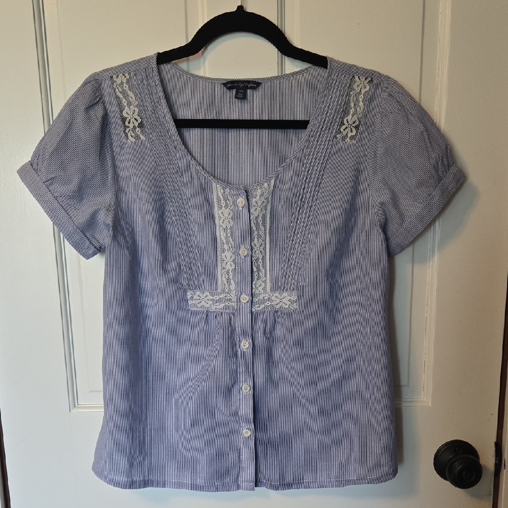 American Eagle Outfitters Blue and White Embellished Short Sleeve Blouse